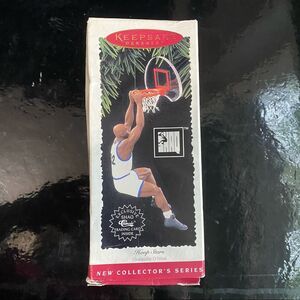 Shaq Hallmark Keepsake Ornament